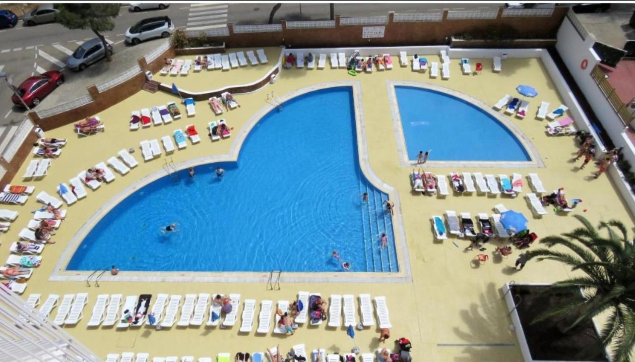 Bonito Apartamento Con Piscina サロウ エクステリア 写真